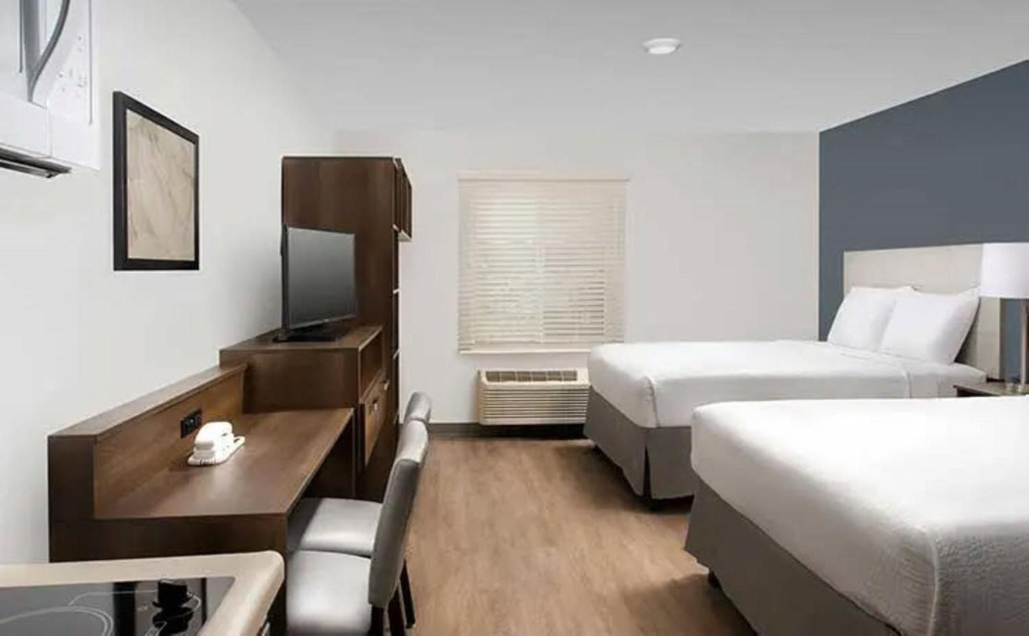 Woodspring Suites Huntsville - Research Park Екстер'єр фото