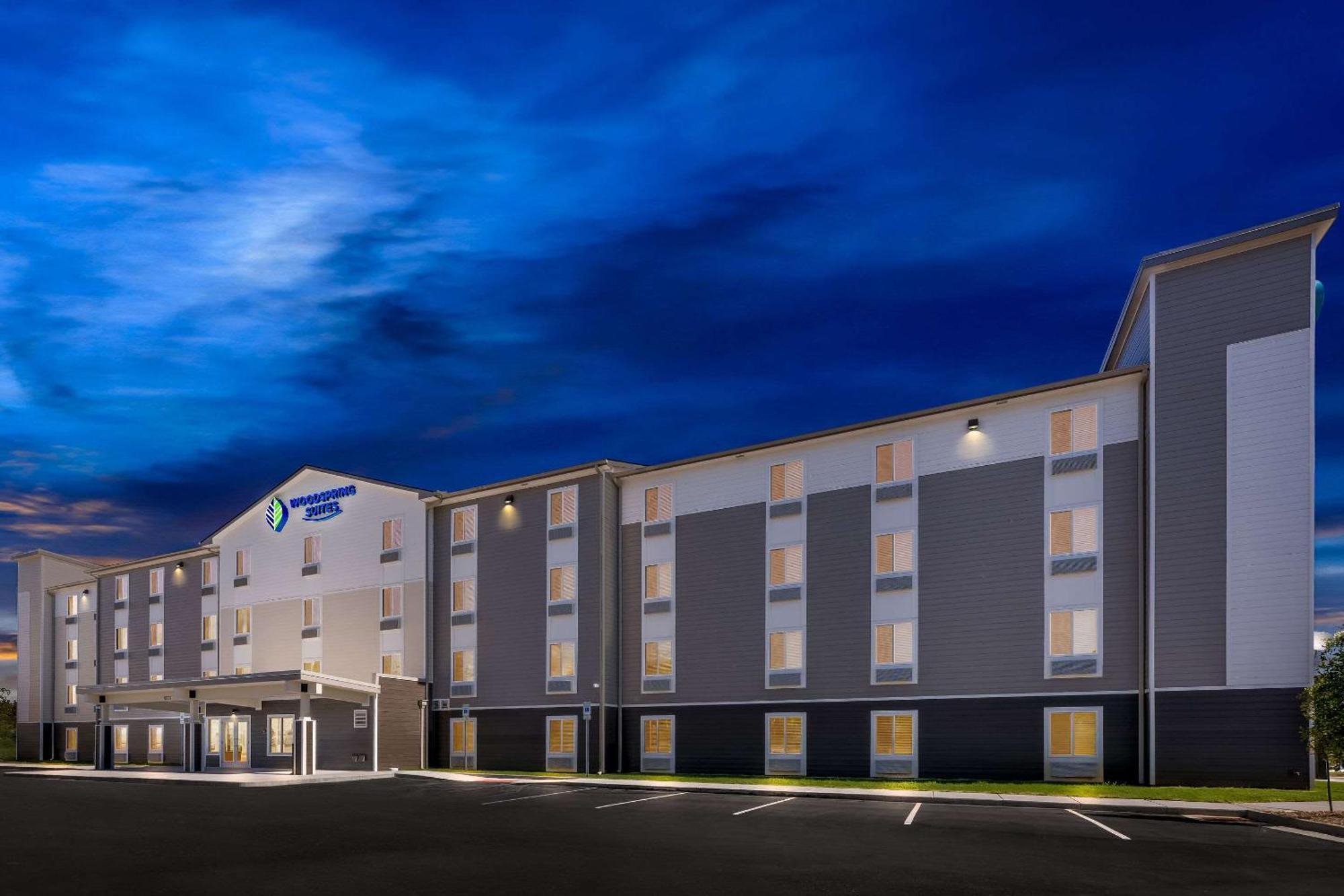 Woodspring Suites Huntsville - Research Park Екстер'єр фото