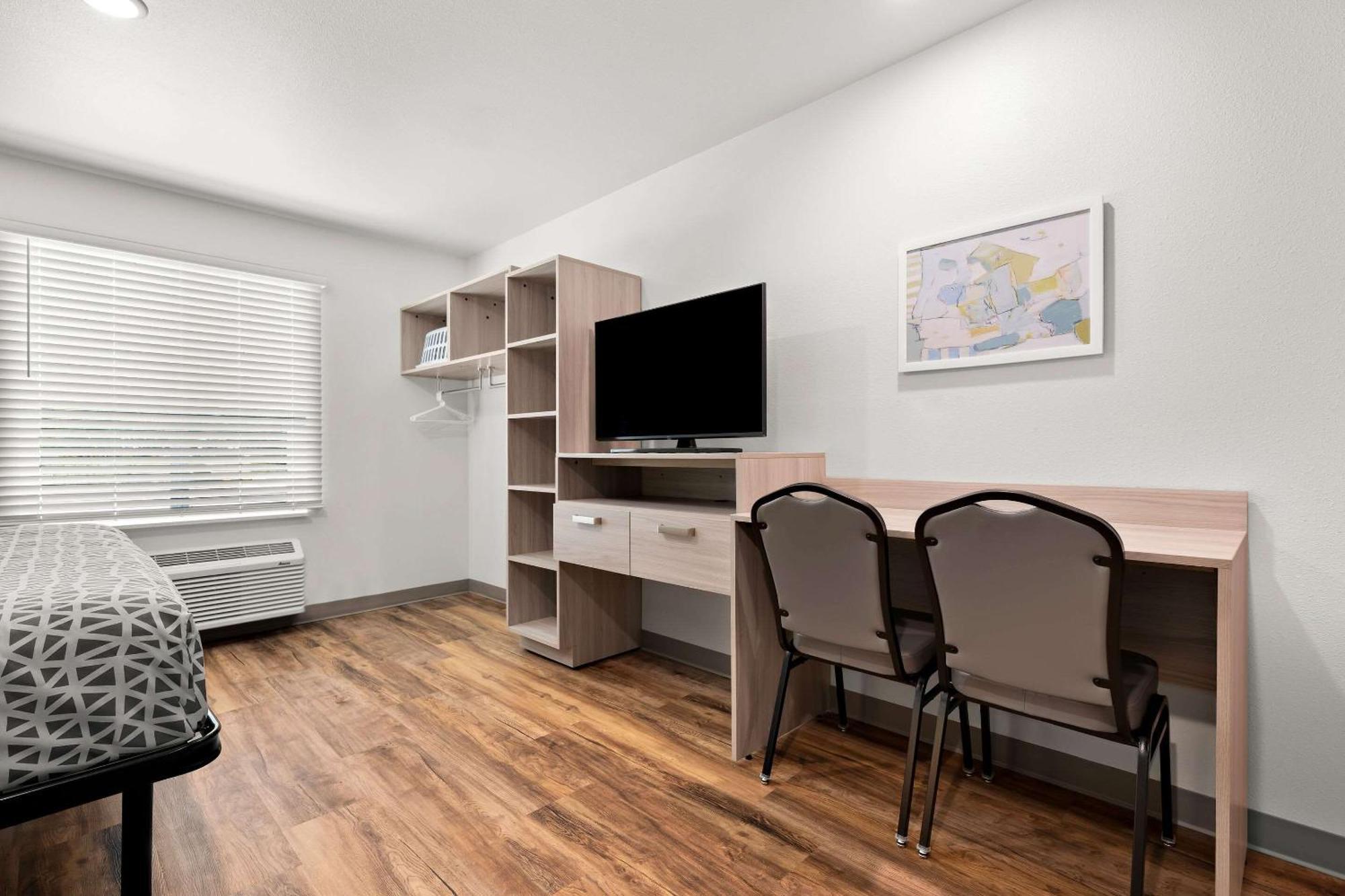 Woodspring Suites Huntsville - Research Park Екстер'єр фото